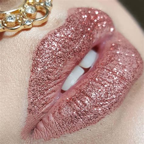Magical lipstick with transforming hues